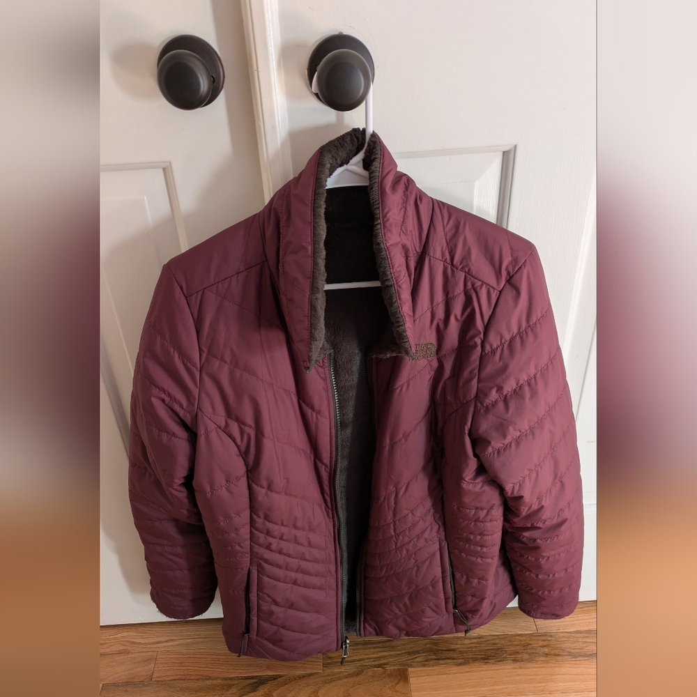 Women's size Large North Face jacket